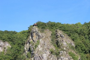 Lahnfelsen vor Crambach