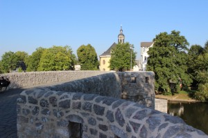 auf der alten Lahnbrücke