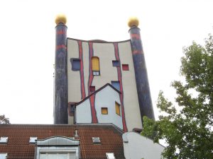 Bild des Hundertwasserhauses in Plochingen