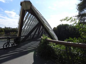 Brücke Neckargröningen bei der Remsmündung