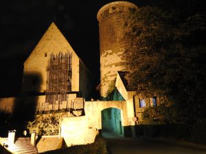 Abendstimmung mit Steinhaus und Schochenturm