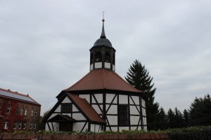 Die achteckige Kirche in Garz war leider verschlossen